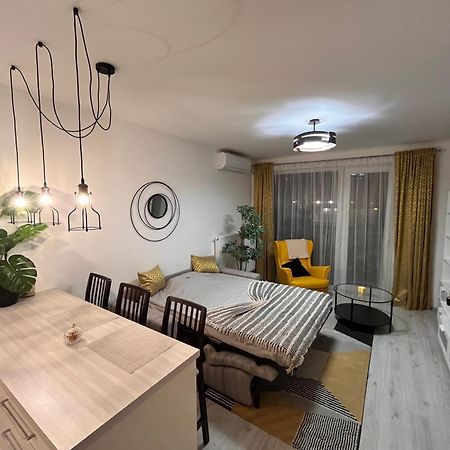 Апартаменти Modern, Kenyelmes Otthon Neked Будапешт Екстер'єр фото